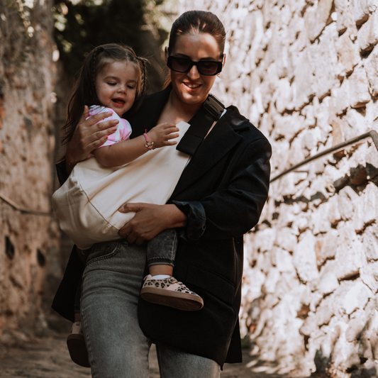 Easy Babe csípőhordozó bézs család