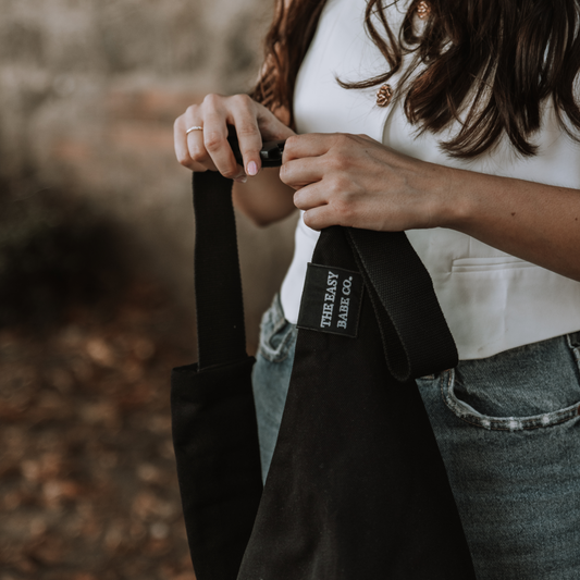 Easy Babe csípőhordozó fekete autóút szünethez